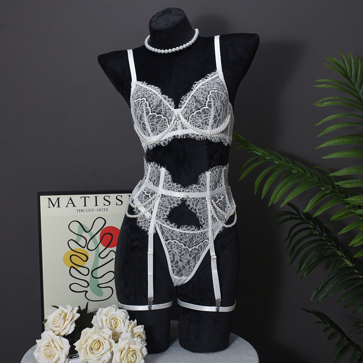 Eyelash lace bustier lingerie set with pearl details and detachable garter straps